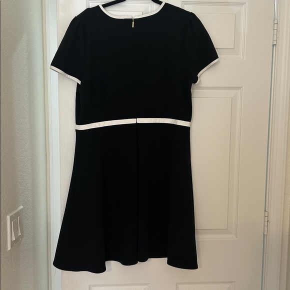 Karl Lagerfeld Paris Black Dress with White Trim - Picture 3 of 3